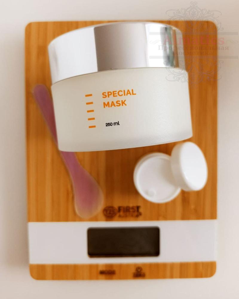 Special Mask